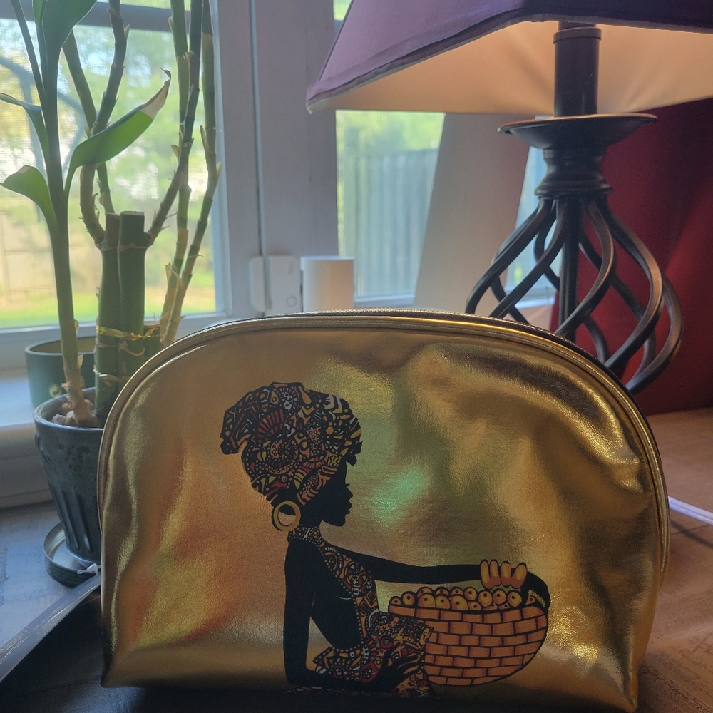 Afro Girl Gold Cosmetic case